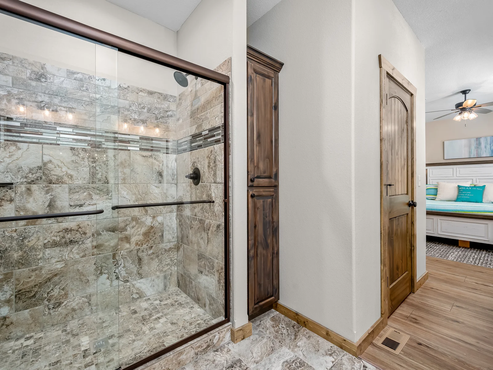 King #2 bathroom
