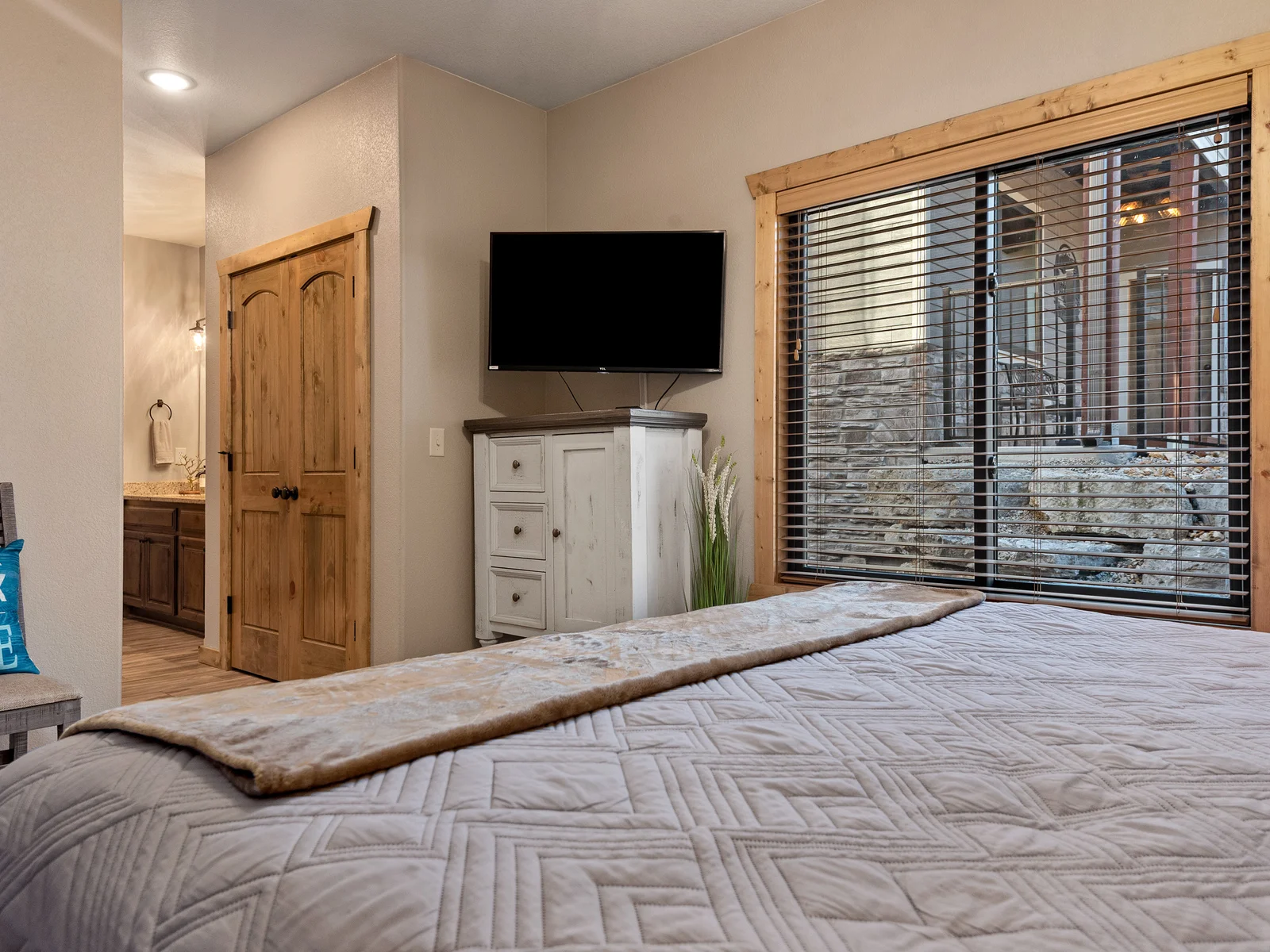 Main level King bedroom #1