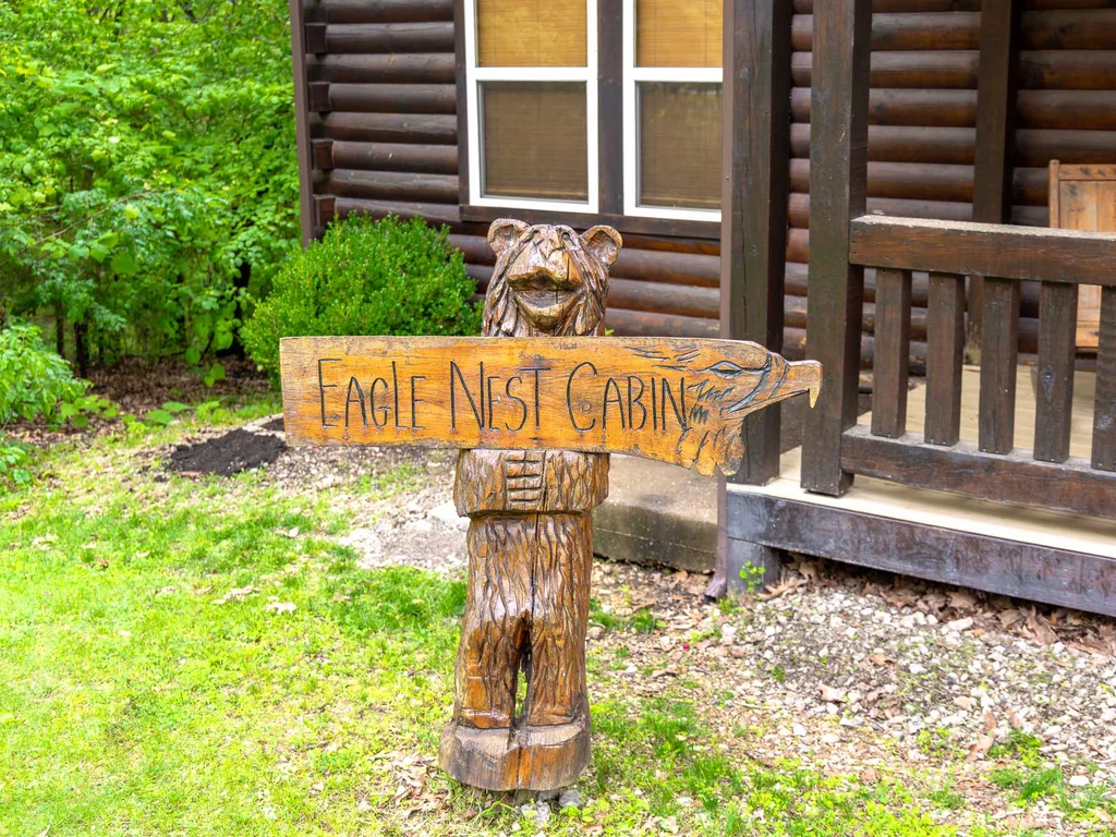 Eagle Nest Log Cabin