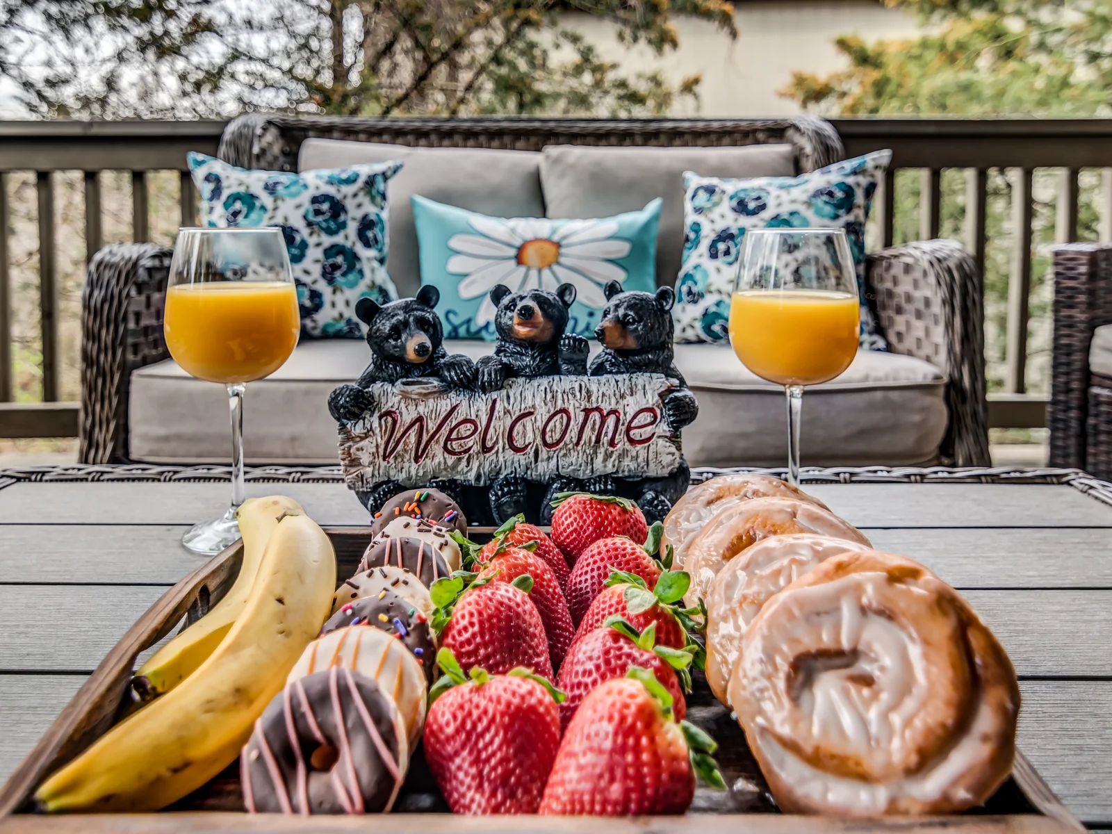 Find your favorite treats and enjoy some time on the patio!