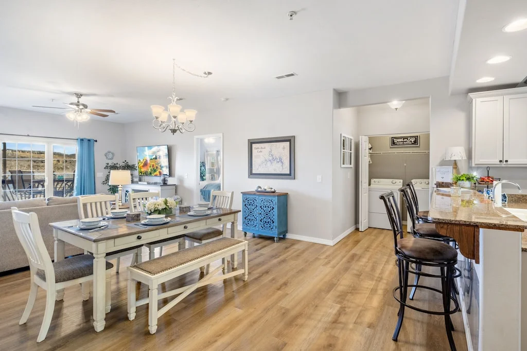 Dining area with eat-in bar and barstools