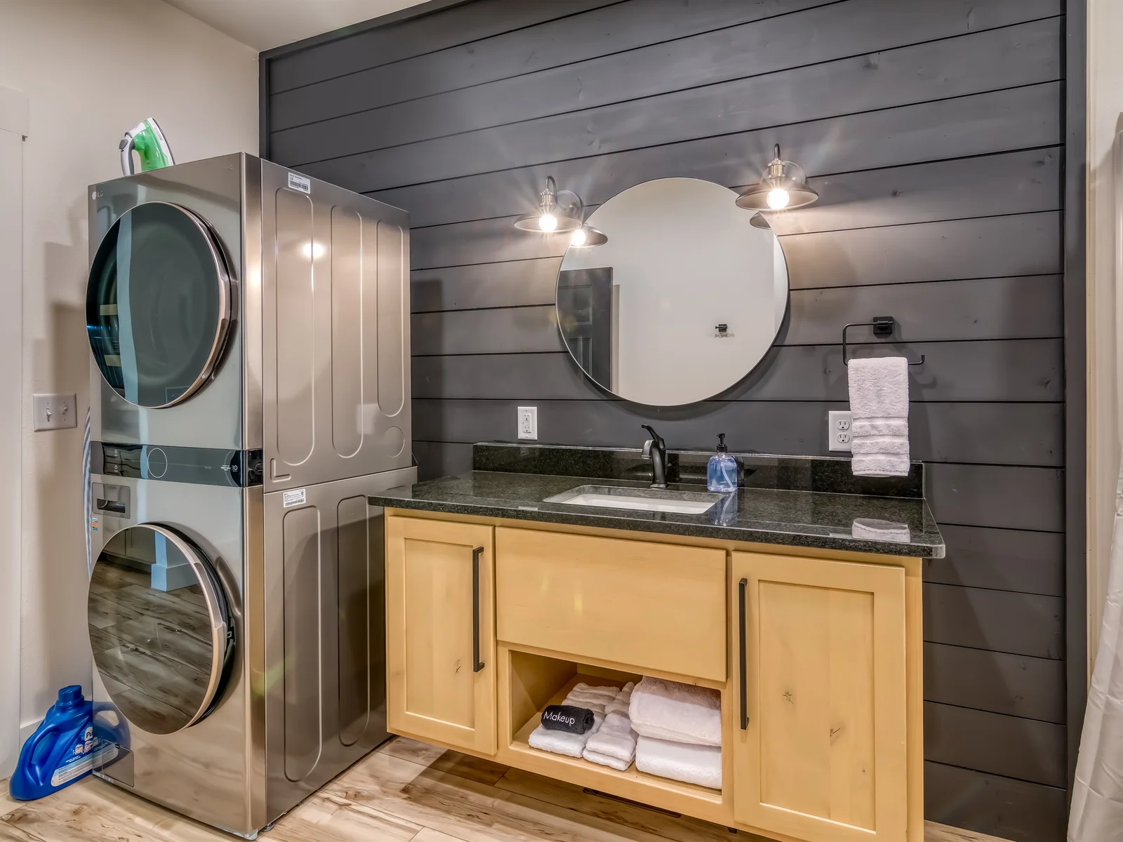Stacked washer/dryer in main bathroom
