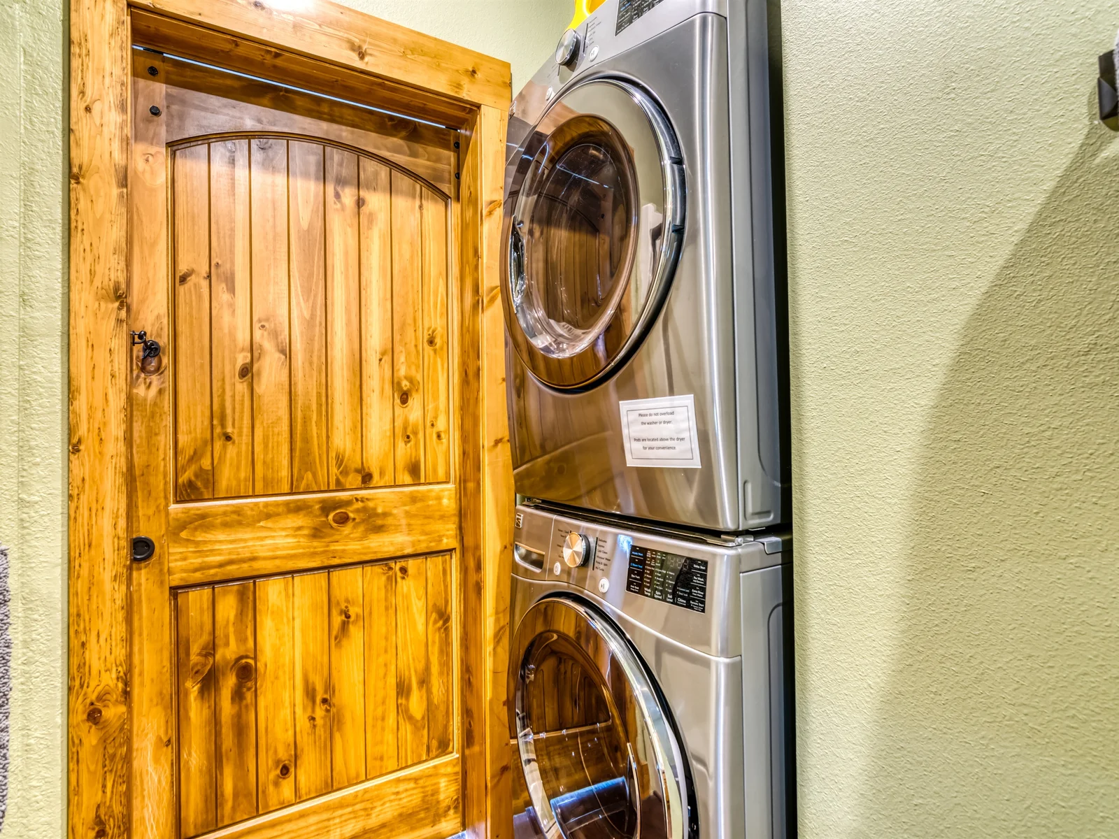 Main floor washer/dryer