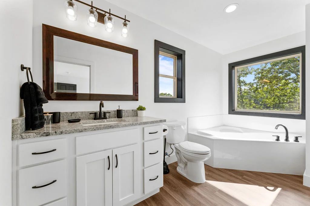 Soaker tub