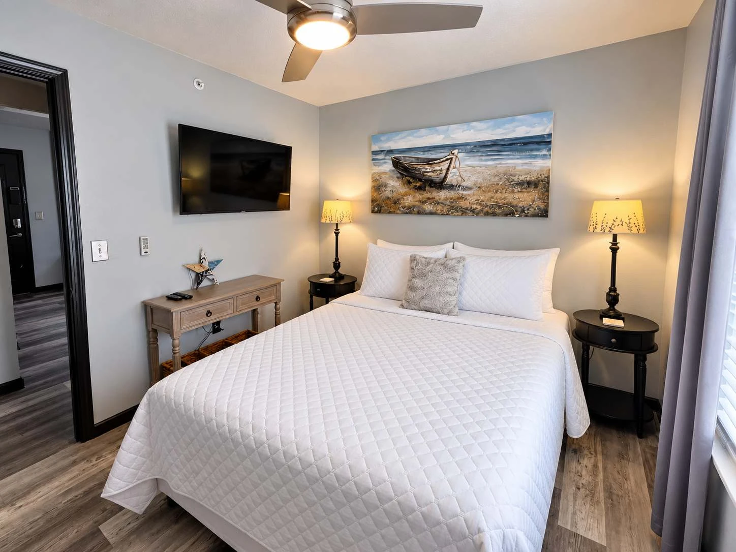 2nd queen bedroom