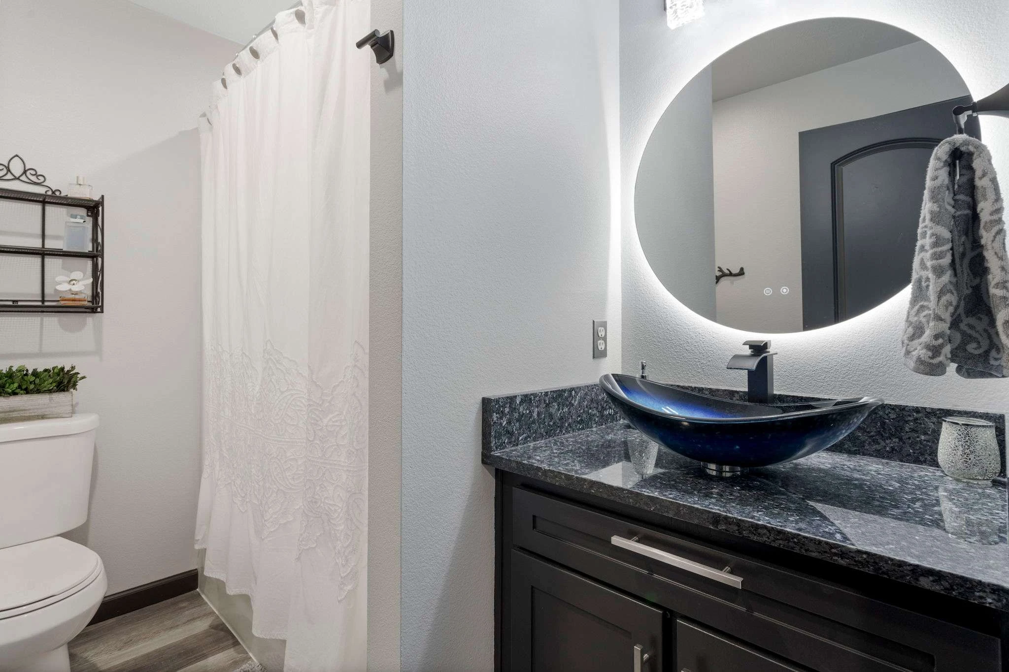 Guest bath