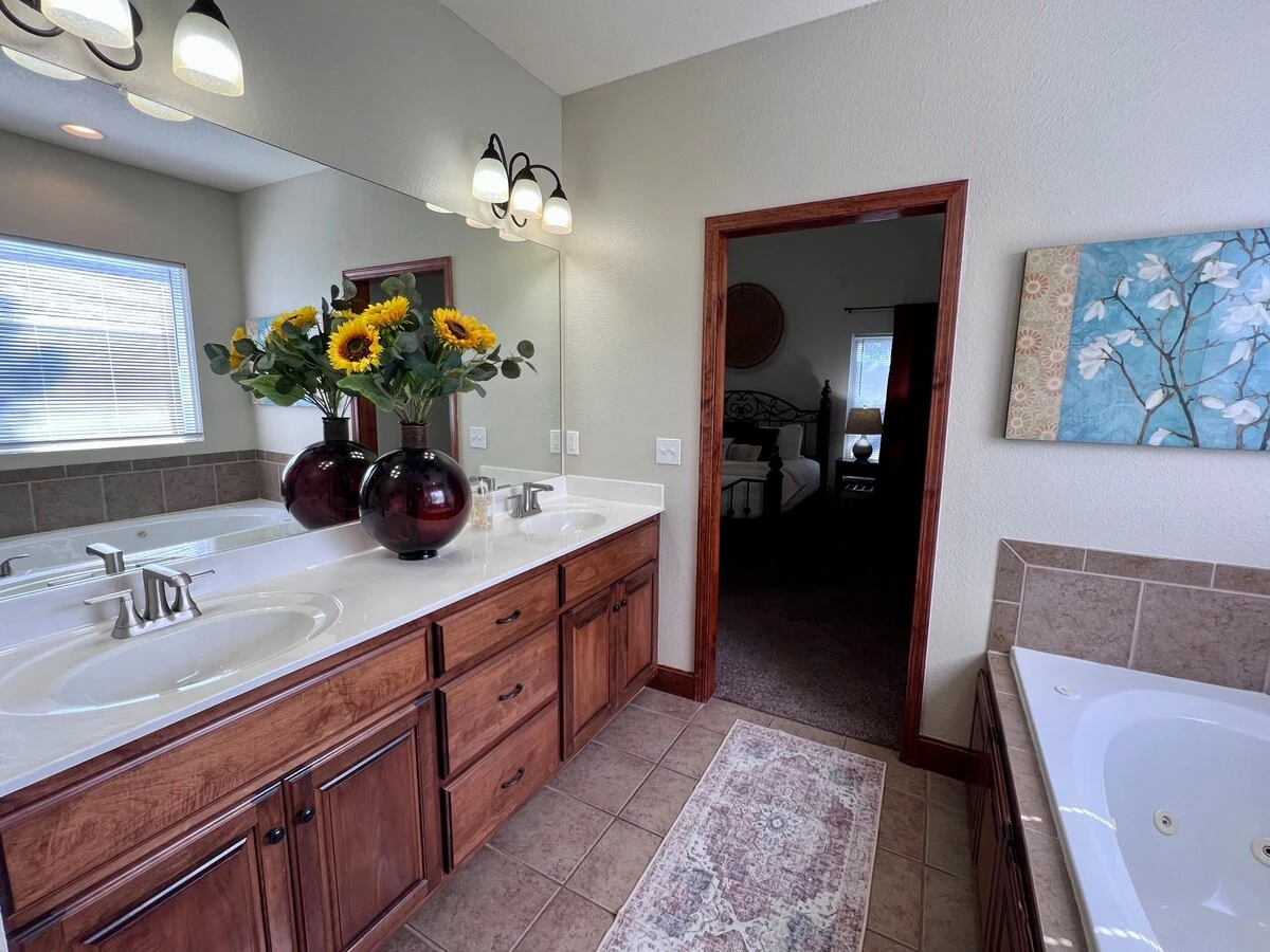 Master bath 2 private on suite to King Master bedroom 2. Jetted tub and step in shower