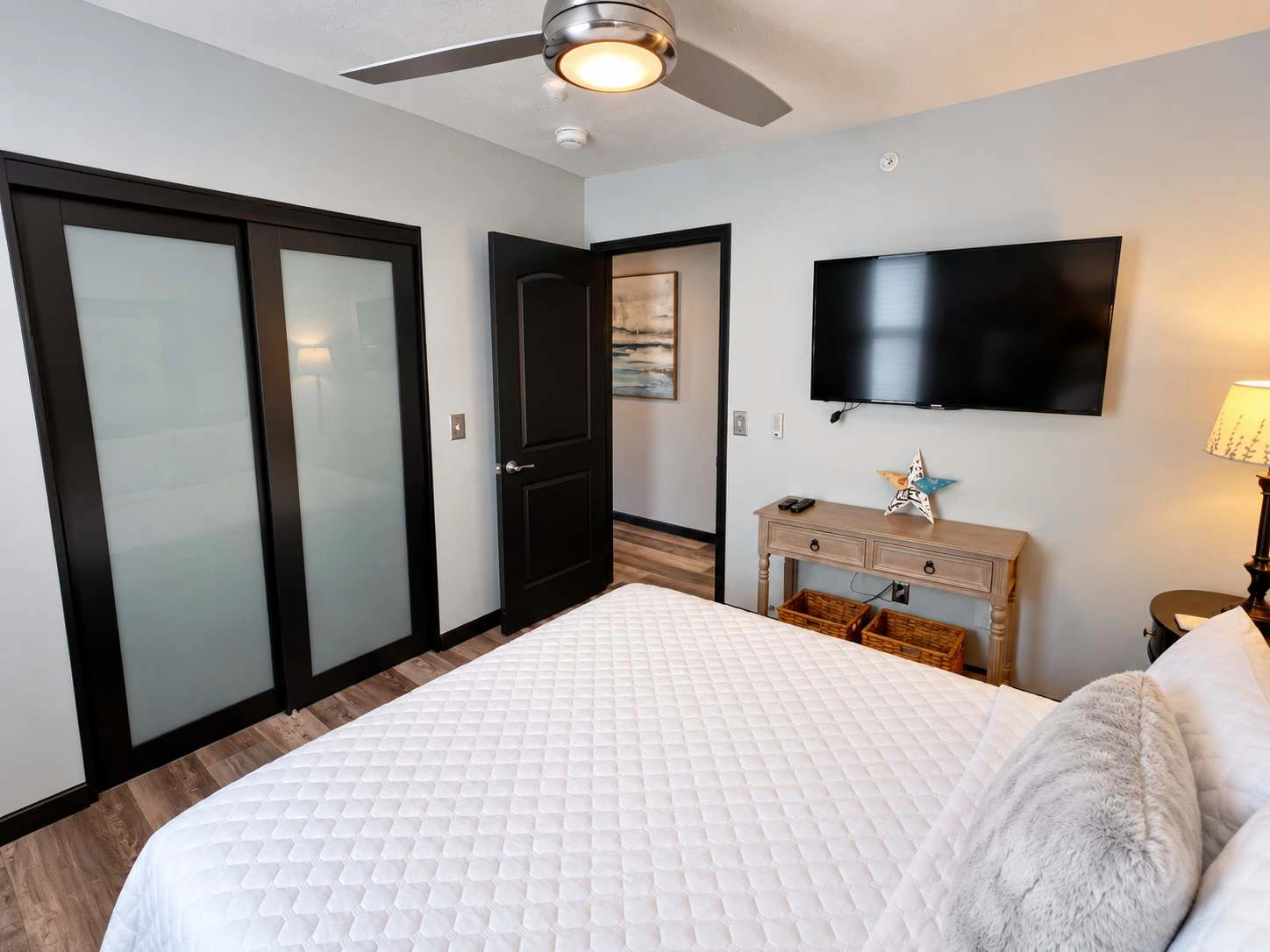 2nd queen bedroom with large closet and streaming tv